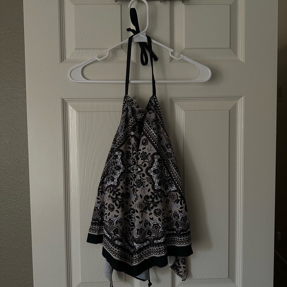Women’s swim top